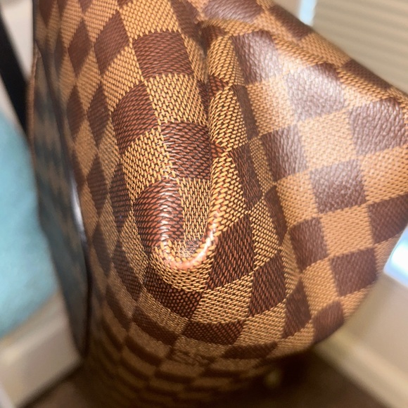 Louis Vuitton Beaubourg MM Damier Ebene - Picture 13 of 15